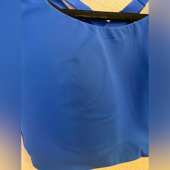 Lululemon bra - Picture 2 of 7